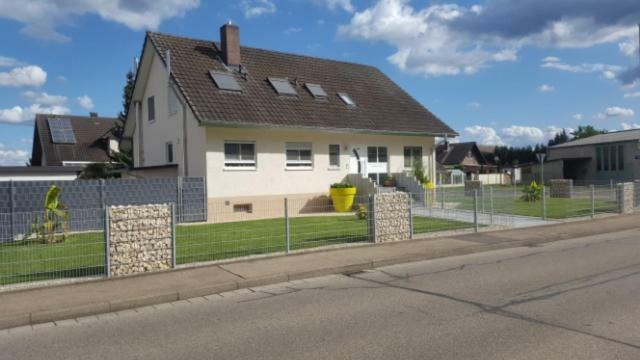 Ferienwohnung Witt Rheinhausen Exteriér fotografie